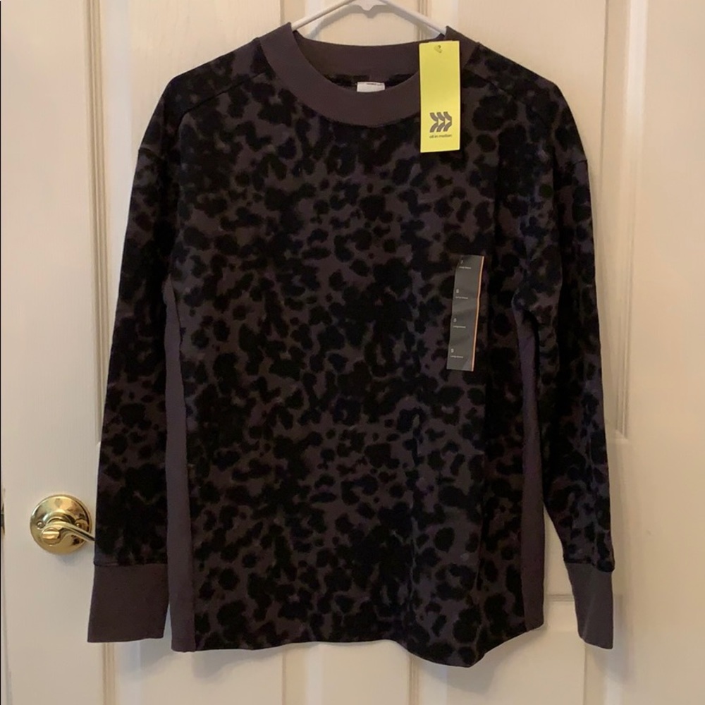 All in Motion leopard pullover - Picture 3 of 6